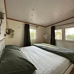 Ons Schatje Op 5-sterren De Schatberg 캠프장 *