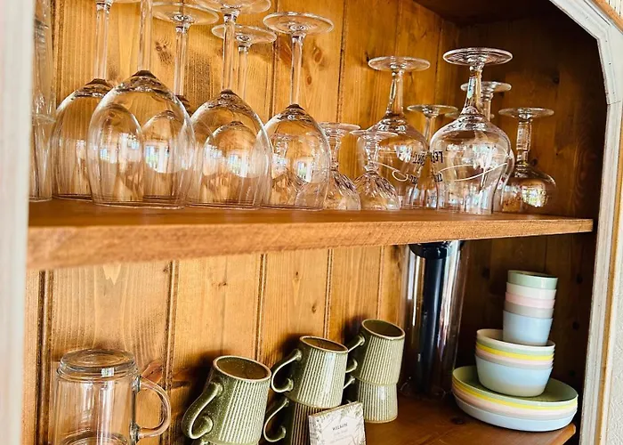 Ons Schatje Op 5-sterren De Schatberg مكان تخييم سيفينُمْ